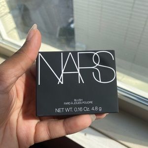 Nars blush in orgasm.
Brand new, never used.
Peachy pink with shimmer.